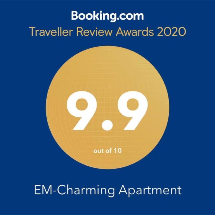 Em-Charming Apartment Ponta Delgada Exterior foto