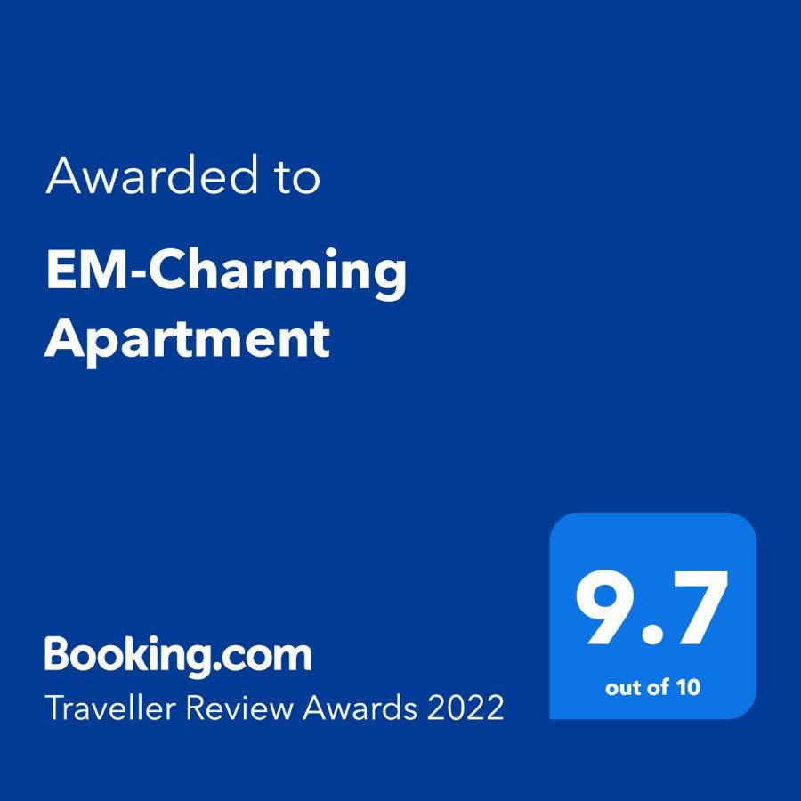 Em-Charming Apartment Ponta Delgada Exterior foto