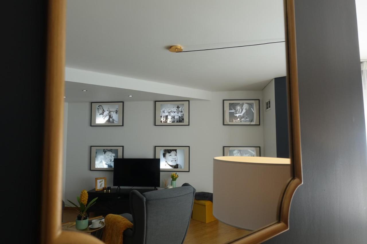 Em-Charming Apartment Ponta Delgada Exterior foto