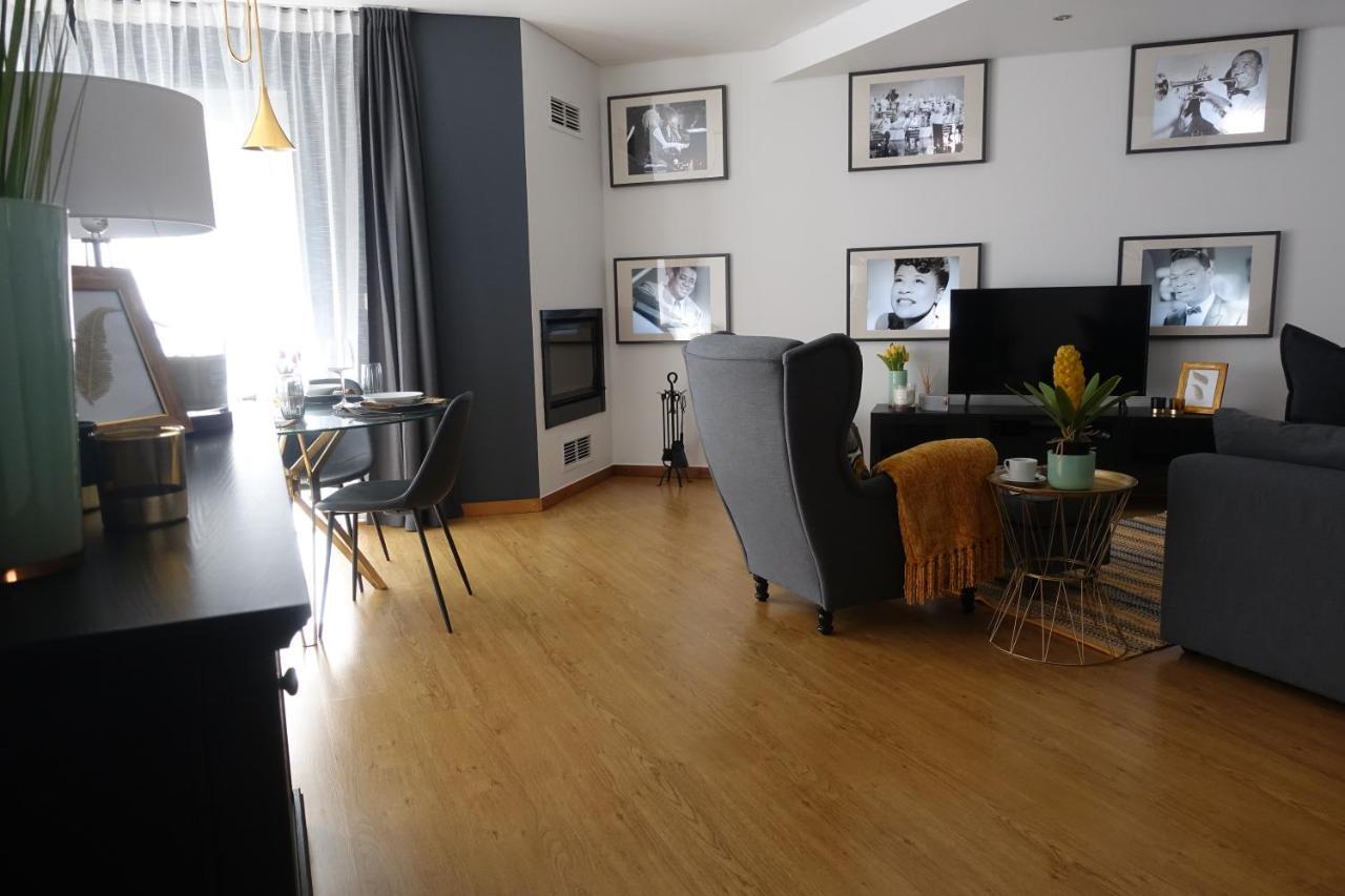 Em-Charming Apartment Ponta Delgada Exterior foto